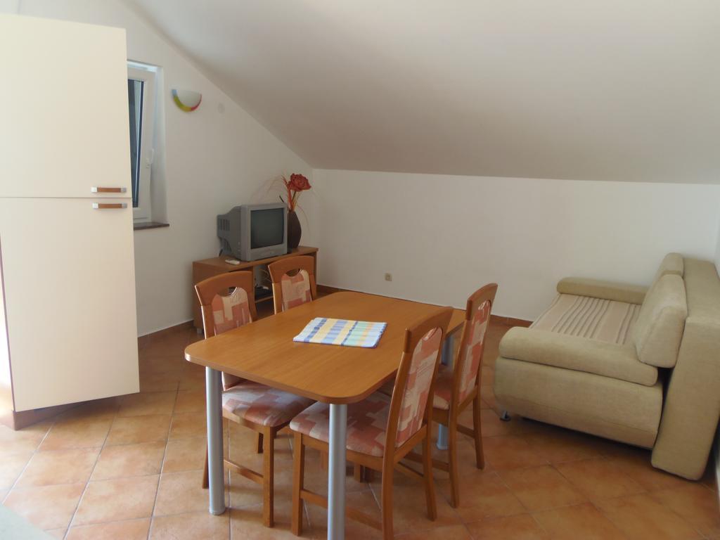 House Nono Apartmán Povljana