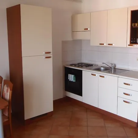 Apartment House Nono Povljana Room photo