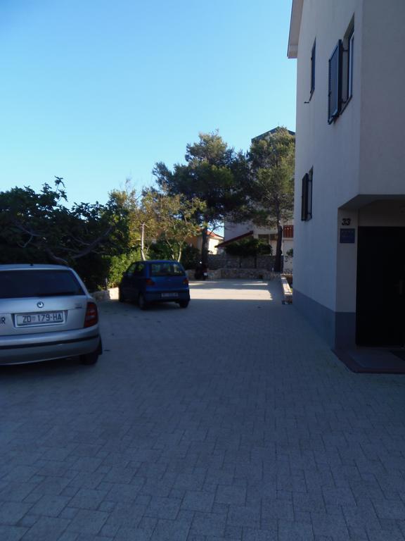 Apartment House Nono Povljana