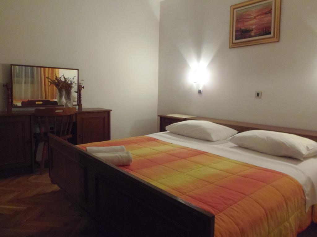 House Nono Apartment Povljana