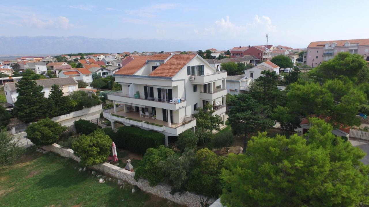 Apartment House Nono Povljana